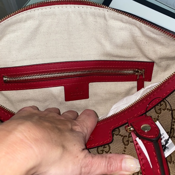 ❣️SOLD❣️GUCCI Gucci Beige/Red GG Joy Boston Bag - Picture 15 of 16